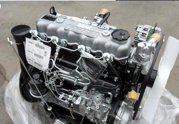 3.5 tonnellate di carrelli elevatori per terreni accidentati con motore giapponese 2