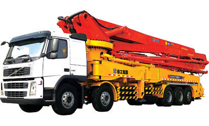 il camion di 94m/H 279kw ha montato il macchinario della costruzione di strade della pompa per calcestruzzo