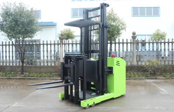 1.5 tonnellate 3m 5,5m altezza carrello elevatore stand up camion selezionatore ordini