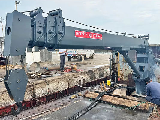 XDEM Grandi tonnellate Griglie idrauliche a braccio telescopico Griglie di docking Griglie navali Fabbricanti di gru pesanti nei cantieri navali