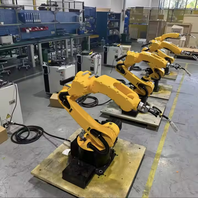 Braccio robotico industriale a 6 assi per saldatura MIG in acciaio inossidabile, carico utile 10 kg, sbraccio 1700 mm, robot automatico a 6 assi per saldatura