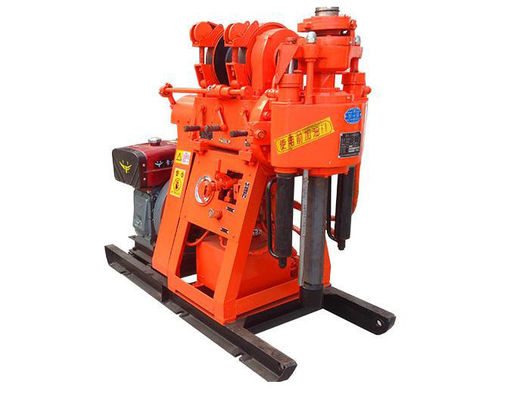 Portatile XY-1A-4H Geological Exploration Drilling Rig 150m Feed idraulico Rock Coring Machine Motore diesel integrato Pompa di fango per Montagna e Piana Construction Survey
